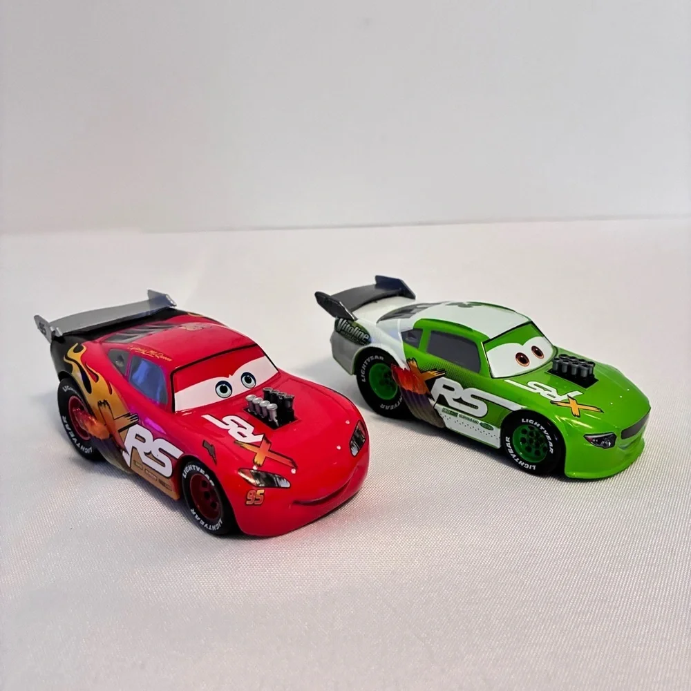 Disney Pixar Cars Pull-N-Race Diecast Lightning McQueen Brick Yardly Toy Cars